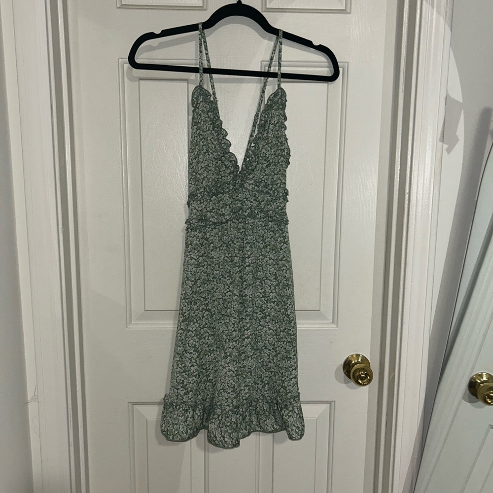 Shein Green Ruffle Top Floral Dress Adjustable Straps Zip Up Dress Size Small